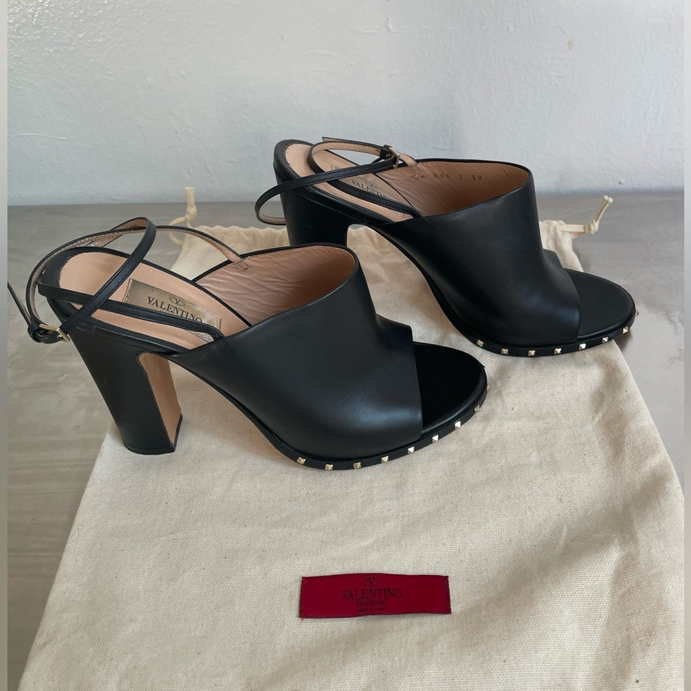 Valentino Soul Rockstud Slingback Heel